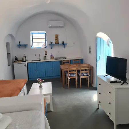 Apartament Kamaraki Aroniadika